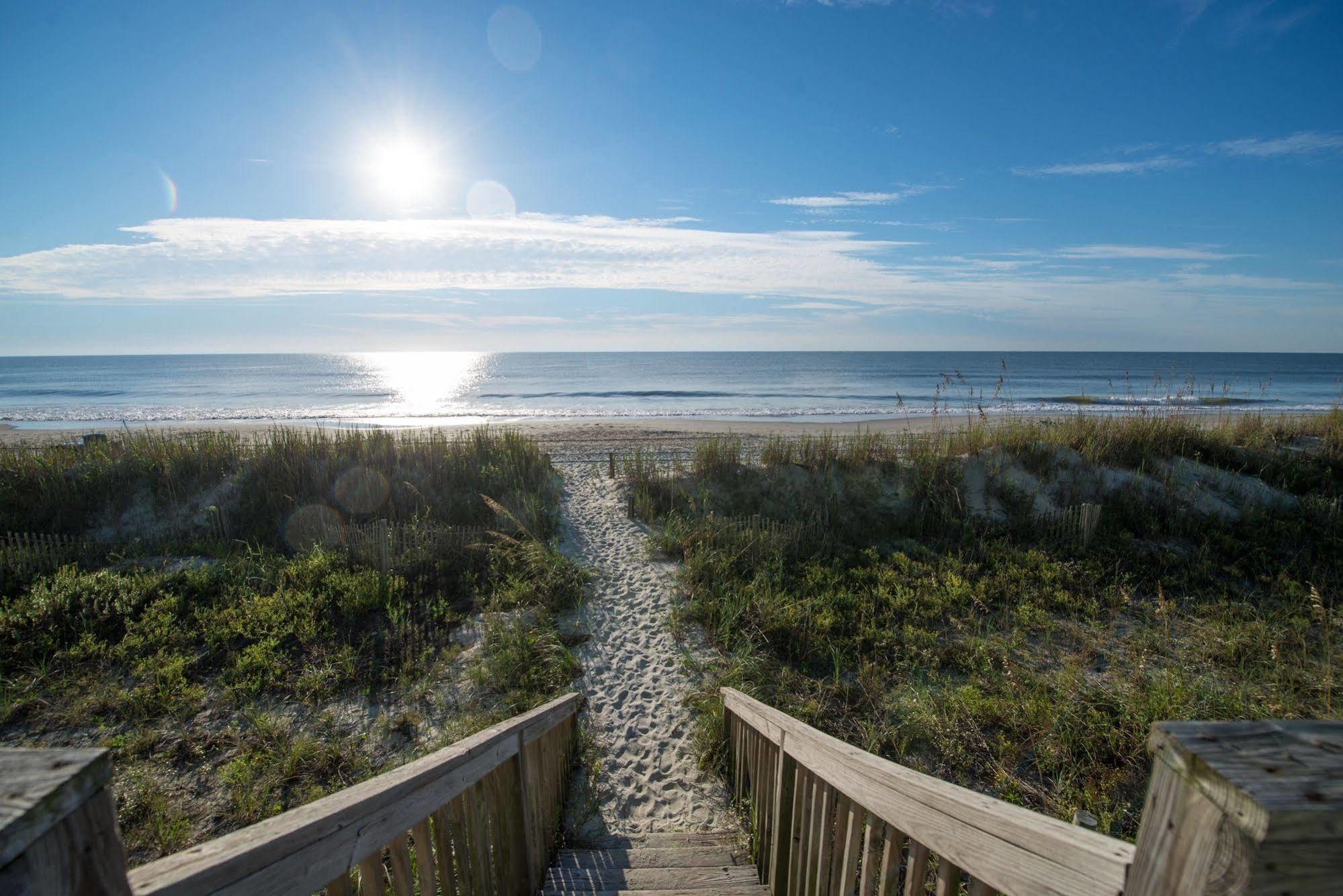 Sandpebble Beach Club Surfside Beach A Ramada By Wyndham Aparthotel Myrtle Beach Exterior photo